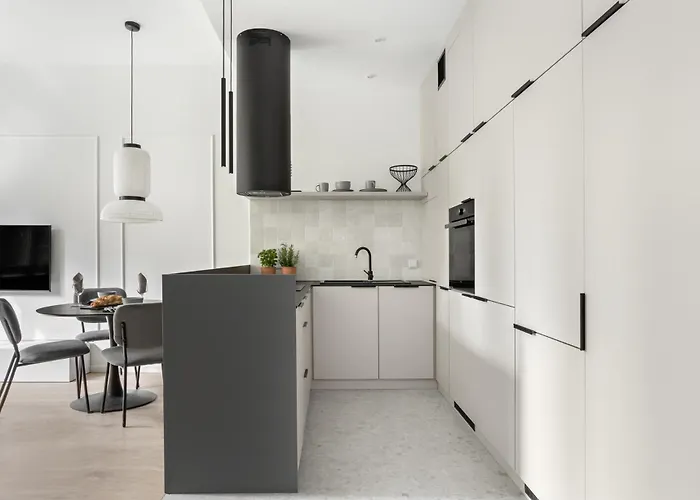 Nowoczesny W Sercu Miasta Self Check-in カトヴィツェ